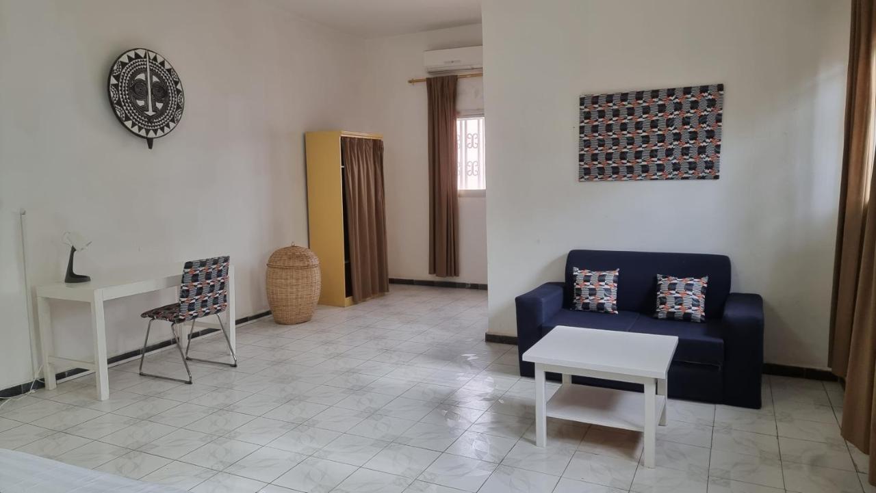 Le K Bed and Breakfast Nouakchott Eksteriør billede
